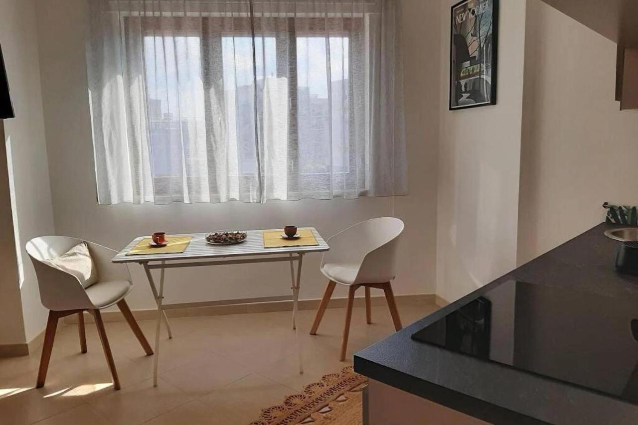 Bilocale In Apartment *